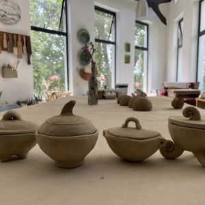 Hand building beginners | 8-week course